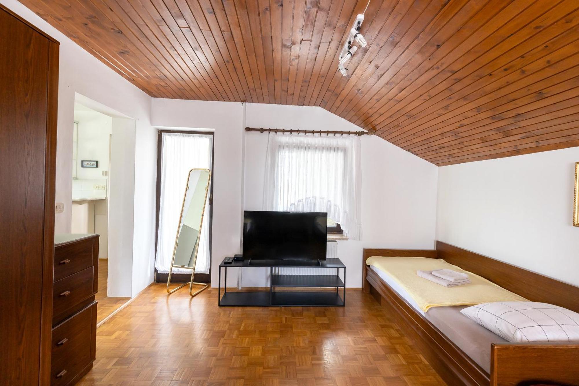 Apartments Cipresa Порторож Екстериор снимка